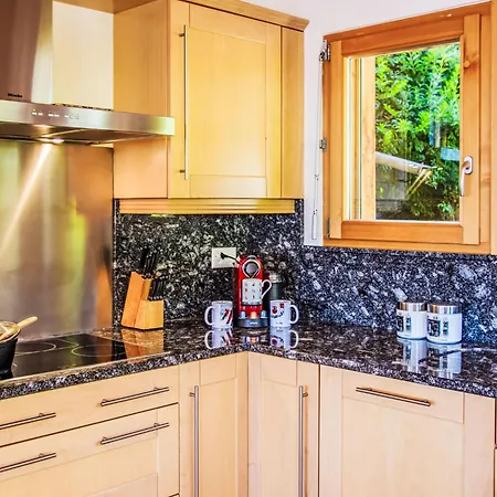 Aurore By Interhome Нанда